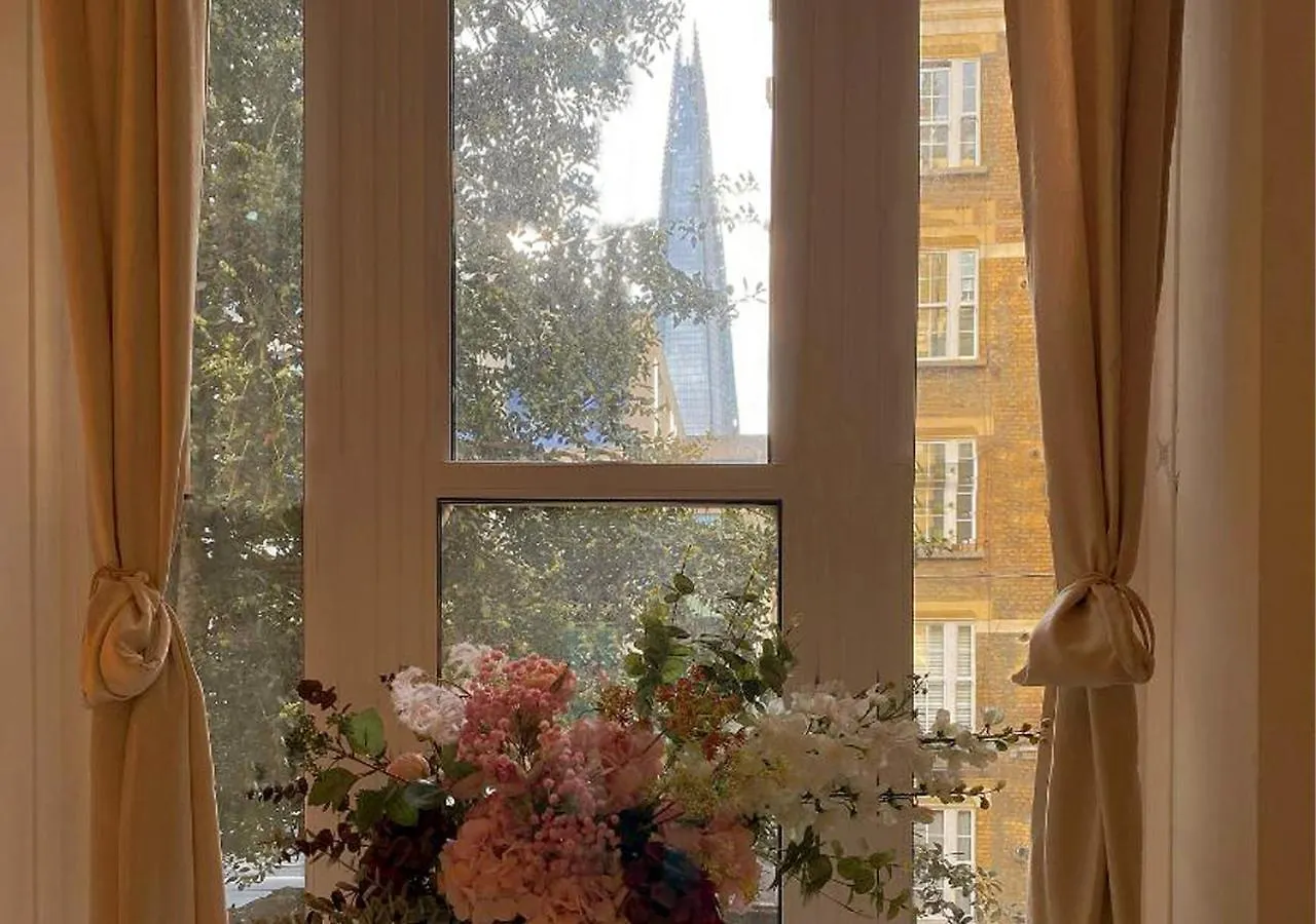 London Bridge Guest House Nearby Tower Bridge The Shard And Borough Market 0*,  United Kingdom
